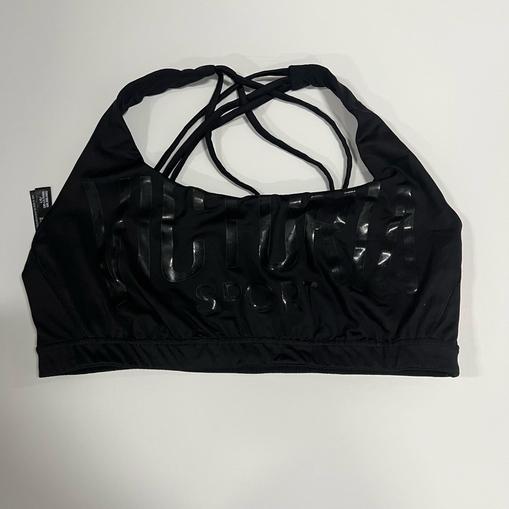 2 Victoria’s Secret sports bra D